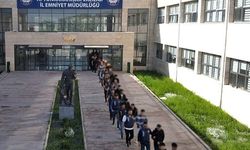 Cumhuriyet tarihinin en büyüğü Afyon merkezli yapıldı! Dolandırıcılık çetesi çökertildi