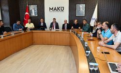 MAKÜ Kariyer Okulu mezunlarını verdi