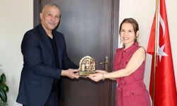 Demir'den Uzun Mehmet Göğüs ve Meslek Hastalıkları Hastanesi başhekimine ziyaret