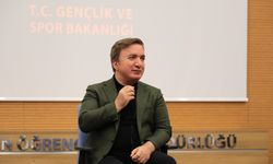 Vali Aydoğdu, Erzincan'da öğrencilere yönelik projeleri tanıttı