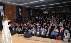 Trabzon'da Türk Halk Müziği Korosu konseri gönüllerin pasını sildi