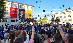 Edirne Keşan MYO'da mezuniyet coşkusu