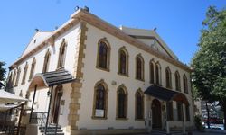 İzmit’in simgesi Fevziye Camii yeniden göz kamaştırıyor