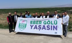 Afyonkarahisar’da siyasi partiler “Eber Gölü” için tek yürek oldu