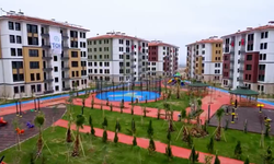 Asrın felaketi sonrasında deprem bölgesinde hayat yeniden inşa ediliyor