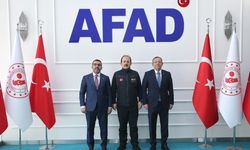 Kars Valisi Ziya Polat ve Milletvekili Adem Çalkın, AFAD Başkanı Pehlivan'ı ziyaret etti