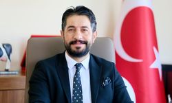 Kars Damızlık ve Sığır Yetiştiricileri Birliği Başkanı Eren Alp, "Tatilde Bol Bol Kitap Okuyun"