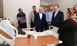 Vali Dr. Kemal Kızılkaya'dan hastalara moral ziyareti