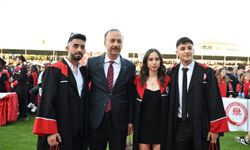 SDÜ’de mezuniyet coşkusu