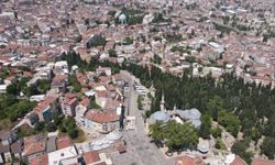 Yeşil’den Emirsultan’a tarihi yolculuk başlıyor
