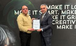 İlhan Kılıç’a Avrupa Azerbaycan Merkezi’nden Fahri Berat Ödülü