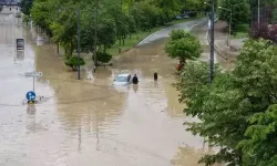 Trabzon’da selde kaybolan Hüseyin Aydın’ı arama çalışmaları sürüyor