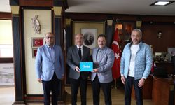 TİMBİR ve BHA heyetinden Rize Belediye Başkanı Metin’e ziyaret