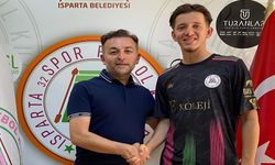 Isparta 32 spor, genç orta saha Kerem Baykuş'u kadrosuna kattı