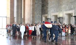 Amerika Türk Kadınlar Birliği’nden Anıtkabir’e anlamlı ziyaret