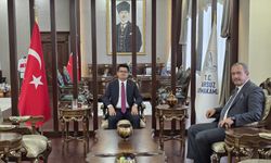 TİMBİR ve BHA'dan Arsuz Kaymakamı Fatih Eroğlu'na ziyaret