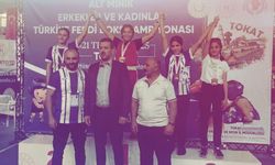 Alt minik boksörlerinden Türkiye Şampiyonasında gurur veren başarı!