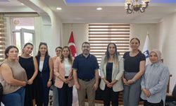 AK Parti Heyetinden Kars SMMM Odası Başkanı Didem Turhan’a hayırlı olsun ziyareti