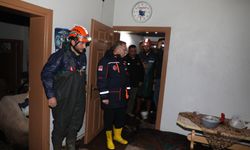 Kars Valisi Ziya Polat, sel bölgesinde incelemelerde bulundu