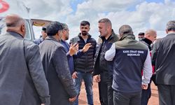 Kars Ziraat Odası Başkanı Özcan Mücük, sel bölgesinde çiftçiyi yalnız bırakmadı