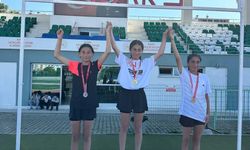 Kars’ta Milli Birlik Günü anısına atletizm yarışması düzenlendi