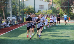 Ankara Büyükşehir Belediyesi'nden ücretsiz kız futbol okulu