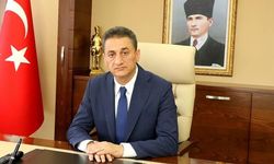Rizeli Vali ailesi ile kaza geçirdi