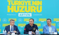 İçişleri Bakanı Ali Yerlikaya Artvin’de huzur ve güvenlik toplantısına katıldı