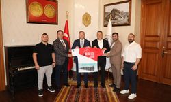 Kars’ta Muaythai Çocuklar Türkiye Şampiyonası heyecanı başladı