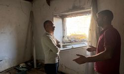 Kars'ta elektrik aksanından çıkan yangın evi küle çevirdi