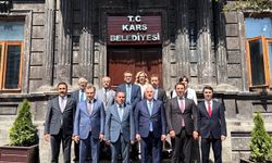 Kamu Başdenetçisi Mehmet Akarca'dan Kars Belediye Başkanı Prof. Dr. Ötügen Senger’e ziyaret