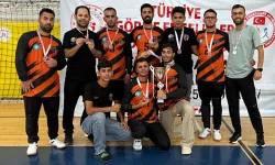 Halil Nacar: Bu gençler alkışlanır
