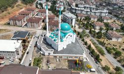 Kocaeli Belediyesi'nden cami çevrelerine estetik dokunuş