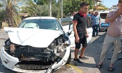 Serik'te kavşakta kaza: 3 kişi yaralandı
