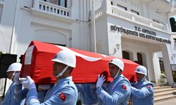 Antalya'da eski başkan son yolculuğuna uğurlandı