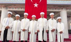 Şalpazarı Sütpınar’da hafızlara icazet merasiminde belgeleri verildi