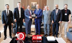 İngiltere’den Kıbrıs’a iş birliği ziyareti