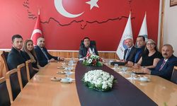 AK Parti Milletvekili Ayhan Gider, Bayramiç Tarım ve Teknoloji Fuarı sonrası KATSO ile bir araya geldi