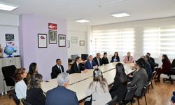 Kars Valisi Polat’tan TOKİ İlkokulu’na ziyaret