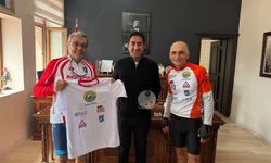 Bisikletler Derneği Genel Başkanı Murat Suyabatmaz’dan Sarıkamış Kaymakam Enis Aslantatar'a ziyaret