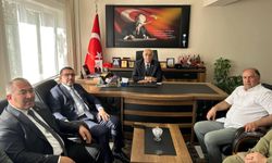 AK Parti Milletvekili Adem Çalkın, Çıldır Belediye Başkanı Azizoğlu’nu ziyaret etti