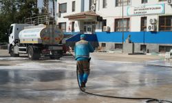 Haliliye Belediyesi'nden okullara eğitim öncesi temizlik seferberliği