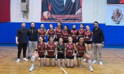 Isparta kadın voleybol takımı tarihi serüvenine başladı: Filede yeni heyecan