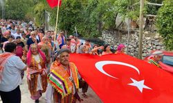 Kaş Gürsu'da yöresel ürünler etkinliği düzenlendi