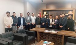 Üniversiteli ve imam hatipli gençlerden İl Müftülüğüne anlamlı ziyaret