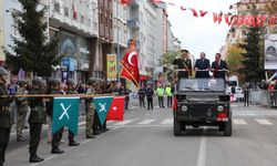 Cumhuriyet’in 102’nci Yılı Kars’ta coşkuyla kutlandı