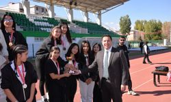 Okul Sporları Atletizm Yarışları Kars’ta amamlandı