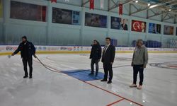 Kars buz pistinde tadilat çalışmaları sona yaklaşıyor