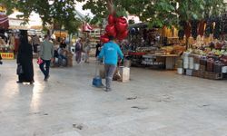 Koca ilçenin sokakları her gün yıkanıyor