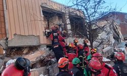 Gebze’de 7 Katlı Bina Çöktü